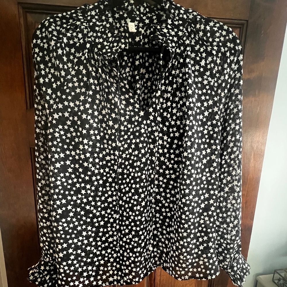 Elan black blouse with white stars